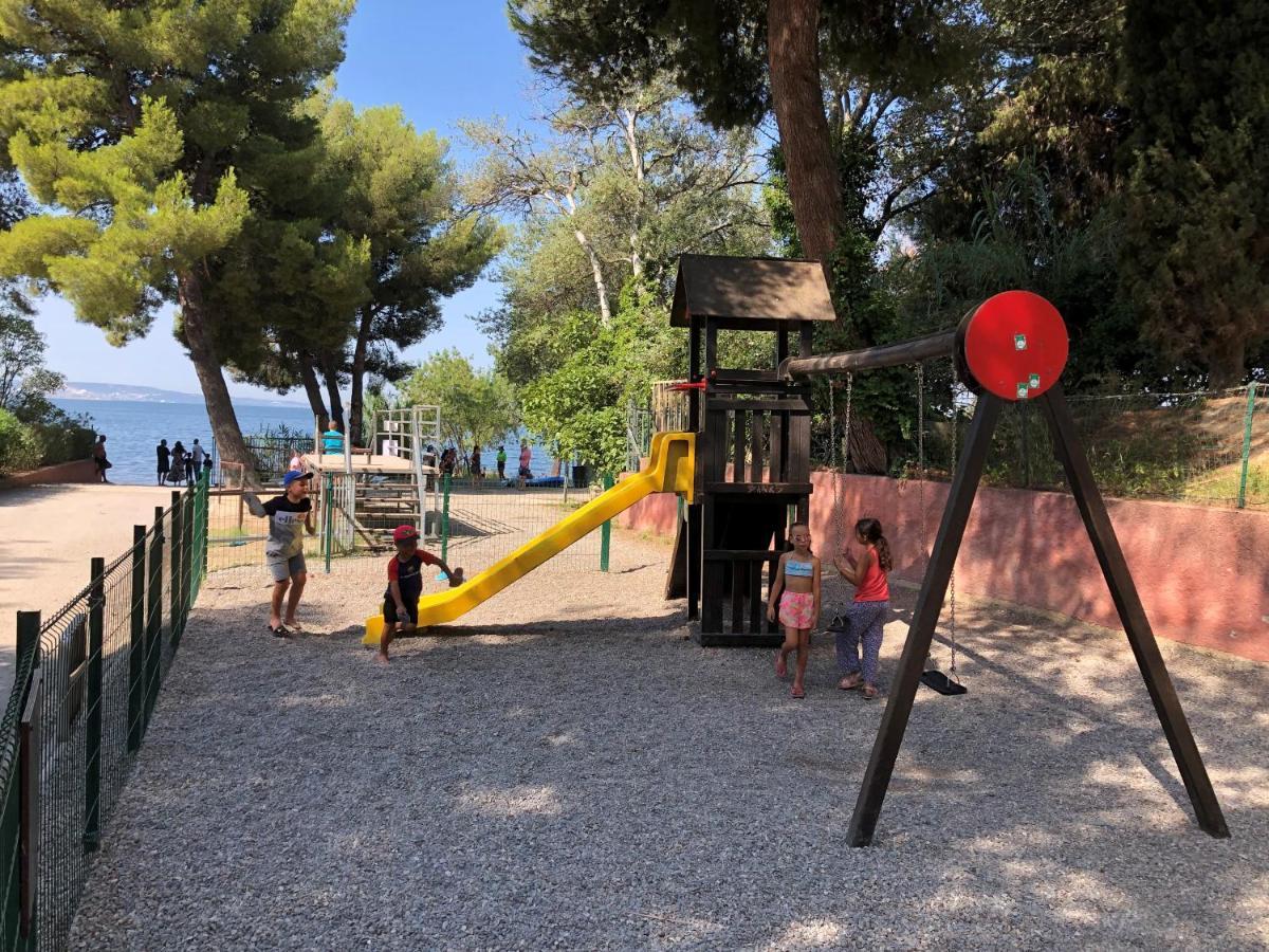 Camping Marina Plage Vitrolles  Dış mekan fotoğraf