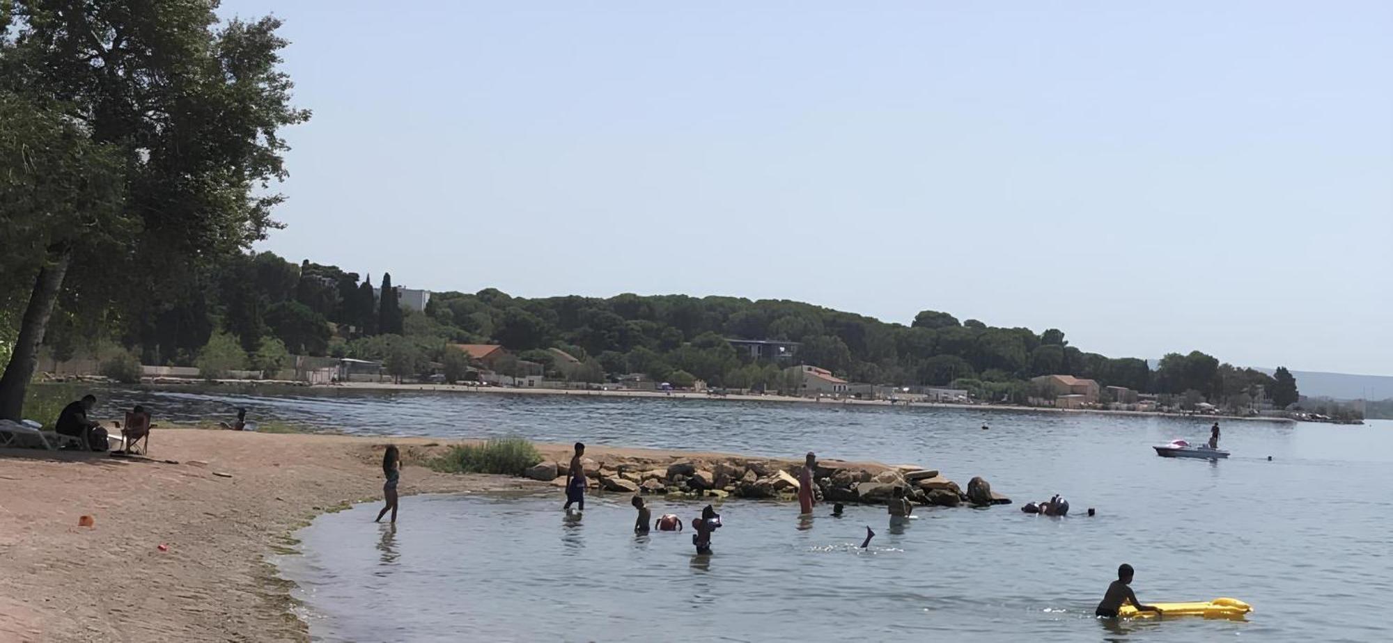 Camping Marina Plage Vitrolles  Dış mekan fotoğraf