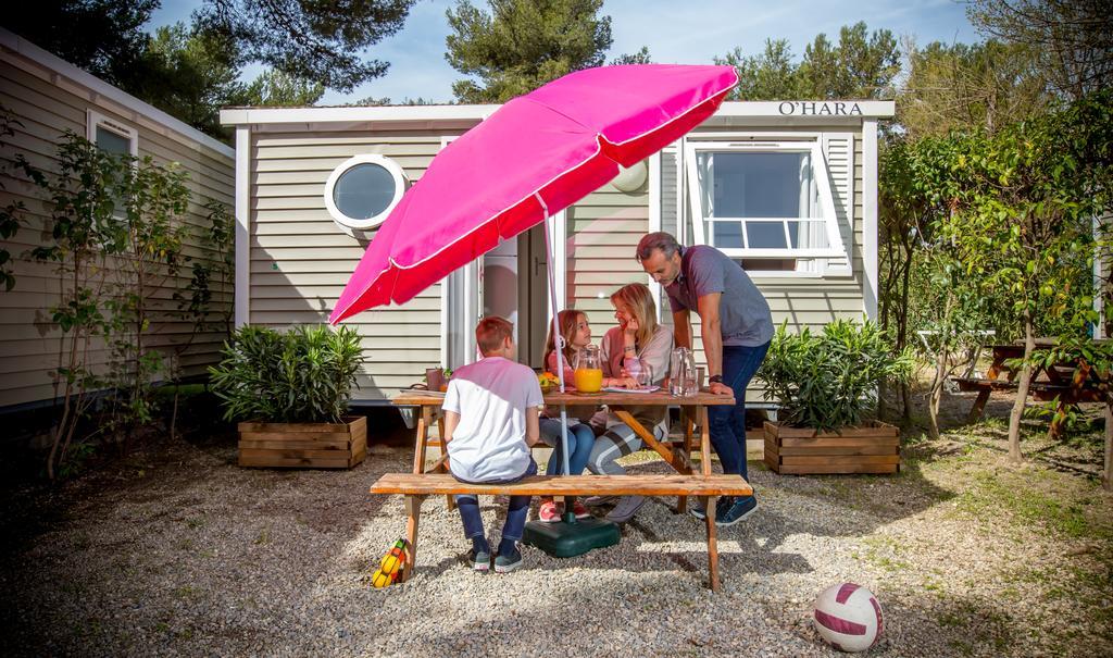 Camping Marina Plage Vitrolles  Dış mekan fotoğraf