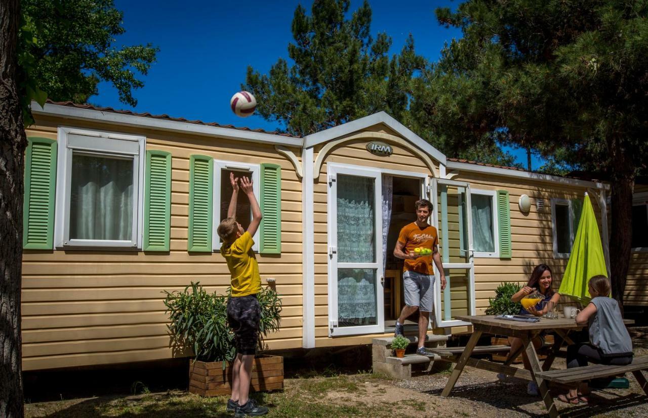 Camping Marina Plage Vitrolles  Dış mekan fotoğraf